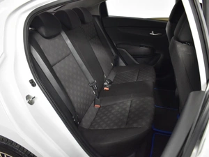 Седан Kia Rio 2017 года, 1183100 рублей, Казань