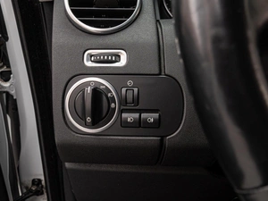 Внедорожник Land Rover Discovery 2015 года, 2850000 рублей, Краснодар