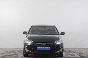 Седан Hyundai Solaris 2013 года, 799000 рублей, Кемерово