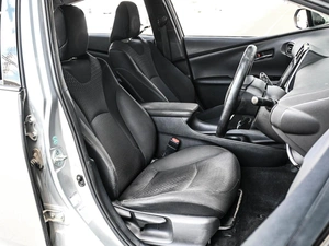 Лифтбек Toyota Prius 2017 года, 1699000 рублей, Кирилловка