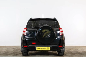 Внедорожник Toyota RAV4 2012 года, 1899000 рублей, Тюмень