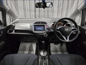Хетчбэк Honda Fit 2010 года, 749000 рублей, Красноярск