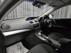 Седан Mazda Axela 2012 года, 800000 рублей, Красноярск
