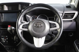 Минивэн Toyota Roomy 2018 года, 1179000 рублей, Новосибирск