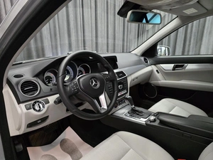 Седан Mercedes-benz C-класс 2011 года, 1299000 рублей, Красноярск
