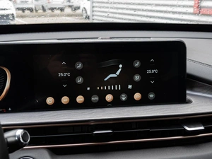 Внедорожник EXEED LX 2023 года, 2150000 рублей, Краснодар