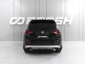 Внедорожник Volkswagen Tiguan 2020 года, 2699000 рублей, Аксай