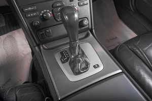 Внедорожник Volvo XC90 2005 года, 1049000 рублей, Томск