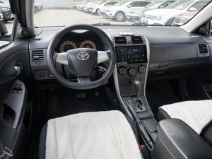 Седан Toyota Corolla 2011 года, 970000 рублей, Краснодар