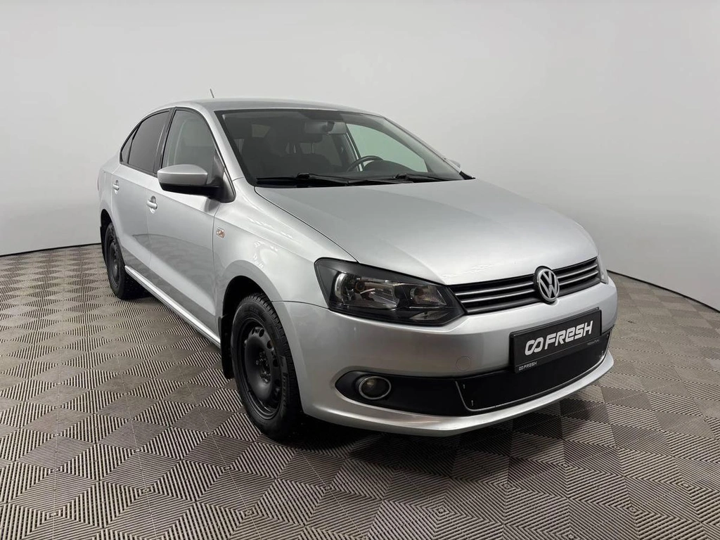Седан Volkswagen Polo 2013 года, 718200 рублей, Казань