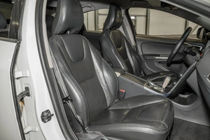 Седан Volvo S60 2012 года, 870000 рублей, Ульяновск
