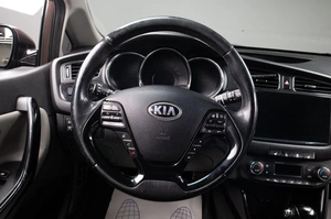 Хетчбэк Kia Ceed 2014 года, 1229000 рублей, Оренбург