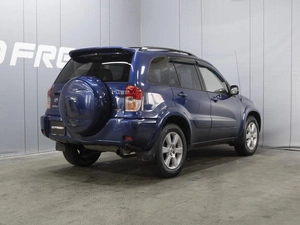 Внедорожник Toyota RAV4 2002 года, 980000 рублей, Омск