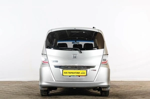 Минивэн Honda Freed 2012 года, 1159000 рублей, Тюмень