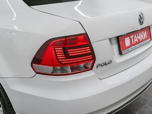 Седан Volkswagen Polo 2019 года, 975000 рублей, Красноярск