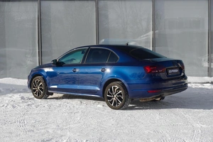 Седан Volkswagen Jetta 2012 года, 1090000 рублей, Тверь