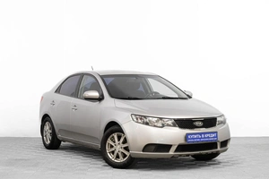 Седан Kia Cerato 2010 года, 749000 рублей, Барнаул