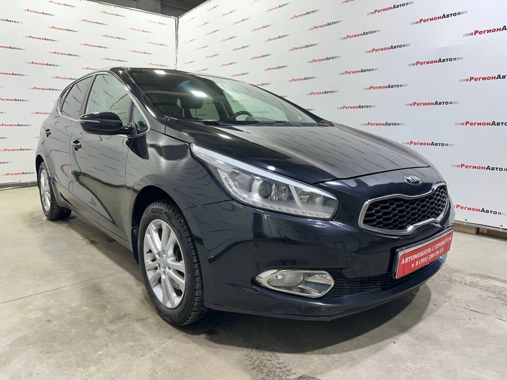 Хетчбэк Kia Ceed 2014 года, 1090000 рублей, Красноярск