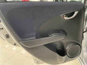 Хетчбэк Honda Fit 2009 года, 647000 рублей, Солонцы