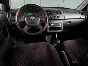 Хетчбэк Skoda Fabia 2012 года, 470000 рублей, Воронеж