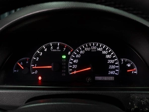 Седан Toyota Camry 2005 года, 899000 рублей, Тюмень
