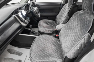 Универсал Toyota Corolla Fielder 2018 года, 1349000 рублей, Барнаул