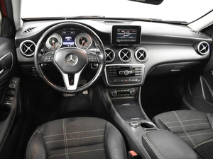 Хетчбэк Mercedes-benz A-класс 2013 года, 1406700 рублей, Казань