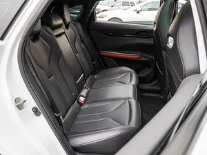 Лифтбек Changan UNI-V 2024 года, 2130000 рублей, Краснодар