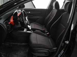 Седан Kia Rio 2021 года, 1698000 рублей, Воронеж