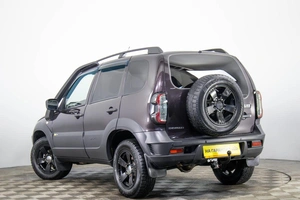 Внедорожник Chevrolet Niva 2017 года, 929000 рублей, Пермь