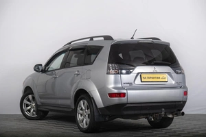Внедорожник Mitsubishi Outlander 2011 года, 1299000 рублей, Томск