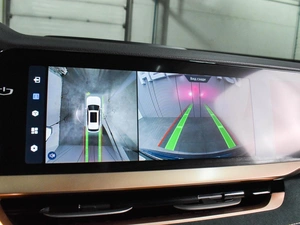 Внедорожник Geely Monjaro 2023 года, 3376000 рублей, Воронеж