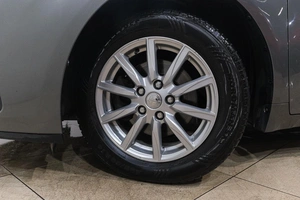 Седан Toyota Avensis 2012 года, 1529000 рублей, Новокузнецк