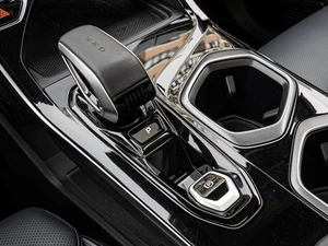 Внедорожник Geely Atlas 2024 года, 2595000 рублей, Краснодар