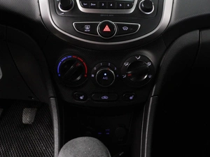 Седан Hyundai Solaris 2014 года, 698000 рублей, Минеральные Воды