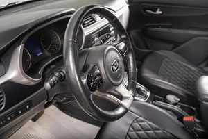 Хетчбэк Kia Rio X 2021 года, 1699000 рублей, Томск