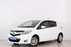 Хетчбэк Toyota Vitz 2011 года, 889000 рублей, Красноярск