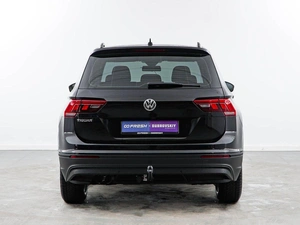 Внедорожник Volkswagen Tiguan 2019 года, 2547444 рублей, Москва