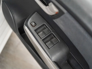 Лифтбек Honda Insight 2010 года, 860000 рублей, Красноярск