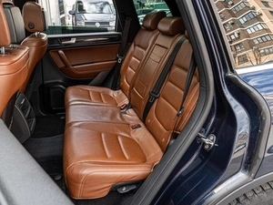 Внедорожник Volkswagen Touareg 2014 года, 2468000 рублей, Краснодар