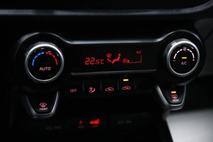 Седан Kia Rio 2018 года, 1363000 рублей, Солонцы