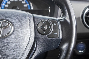 Универсал Toyota Corolla Fielder 2015 года, 1579000 рублей, Барнаул