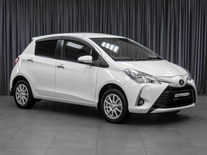 Хетчбэк Toyota Vitz 2017 года, 1179000 рублей, Тюмень