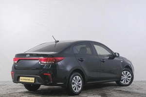 Седан Kia Rio 2017 года, 1549000 рублей, Кемерово