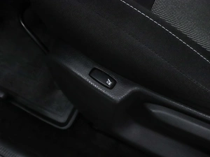 Седан Renault Logan 2019 года, 989000 рублей, Красноярск