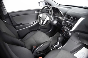 Седан Hyundai Solaris 2013 года, 719000 рублей, Пермь