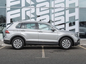 Внедорожник Volkswagen Tiguan 2021 года, 3199000 рублей, Краснодар
