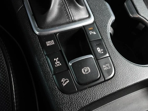 Внедорожник Kia Sportage 2018 года, 2299000 рублей, Воронеж