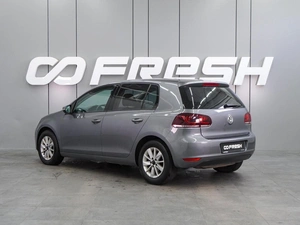 Хетчбэк Volkswagen Golf 2012 года, 729000 рублей, Воронеж