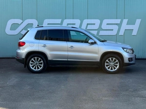 Внедорожник Volkswagen Tiguan 2011 года, 1599000 рублей, Кропоткин